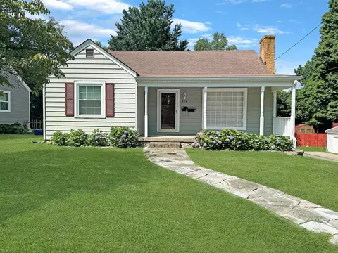 454 Kentucky Ave, Danville, KY 40422