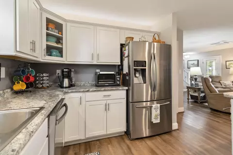 Kitchen - 369 Woods Rd, Nancy, KY 42544 photo 4 of 4