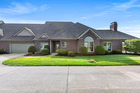 1421 Pine Needles Ln, Lexington, KY 40513