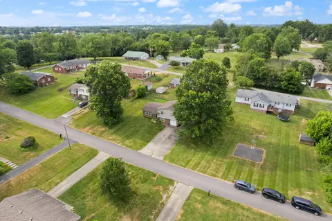 613 E Third St, Perryville, KY 40468 photo 14