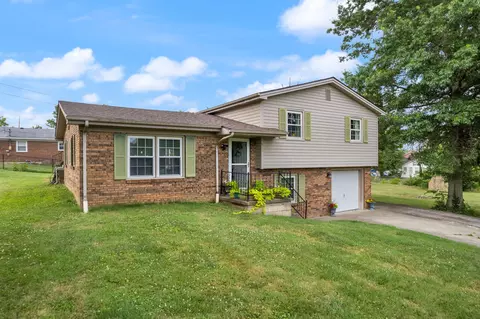 613 E Third St, Perryville, KY 40468
