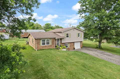 613 E Third St, Perryville, KY 40468 photo 2