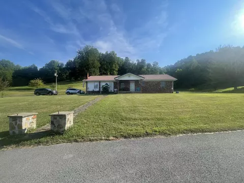 267 Vaughn Hl, Green Road, KY 40946