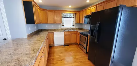 Kitchen - 902 W 5th St, Corbin, KY 40701 photo 2 of 2