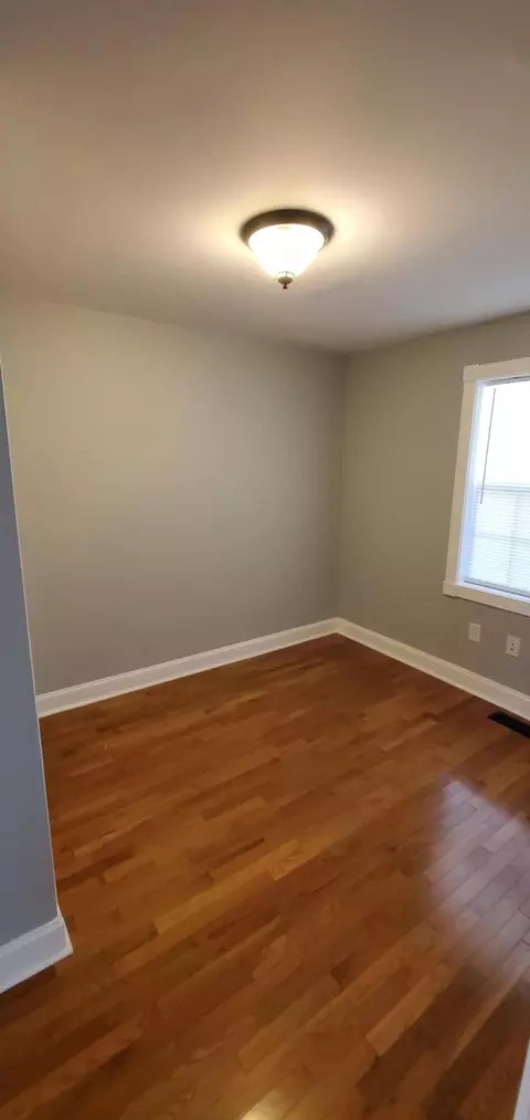 Bedroom - 902 W 5th St, Corbin, KY 40701 photo 1 of 3
