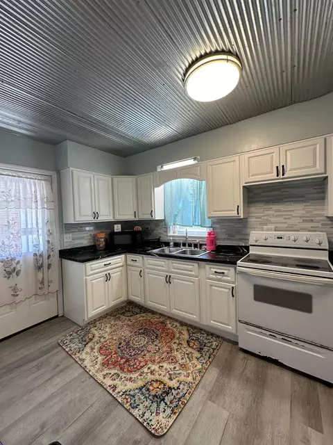 327 Hamlin Ave, Corbin, KY 40701 photo 20