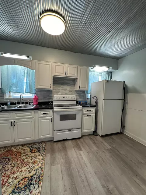 327 Hamlin Ave, Corbin, KY 40701 photo 18