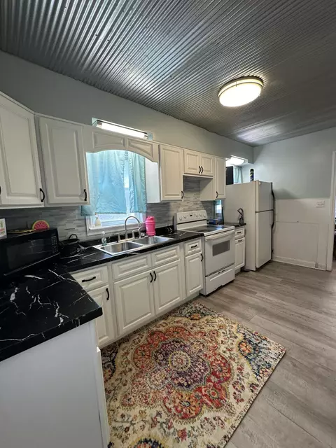 327 Hamlin Ave, Corbin, KY 40701 photo 19