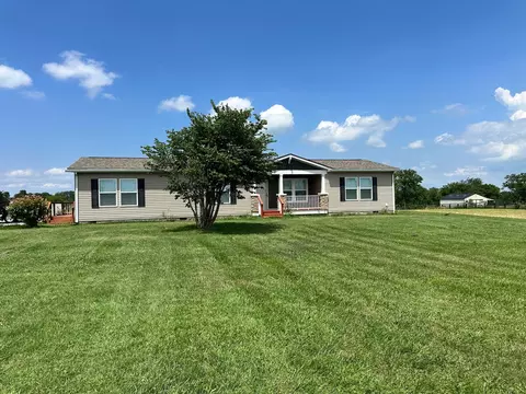5223 Colby Rd, Winchester, KY 40391