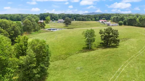 View/Area - 1085 Moberly Bend Rd, Corbin, KY 40701 photo 10 of 12