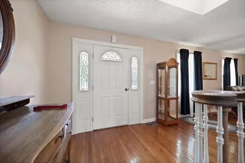 Entry Way - 1085 Moberly Bend Rd, Corbin, KY 40701 photo 1 of 7