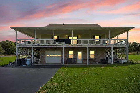 Exterior - 1085 Moberly Bend Rd, Corbin, KY 40701 photo 6 of 10