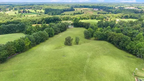 View/Area - 1085 Moberly Bend Rd, Corbin, KY 40701 photo 3 of 12