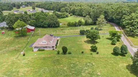 View/Area - 1085 Moberly Bend Rd, Corbin, KY 40701 photo 9 of 12