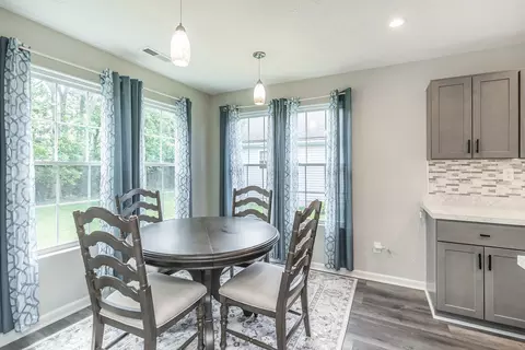 Dining - 140 Sidewinder Dr, Georgetown, KY 40324 photo 1 of 2