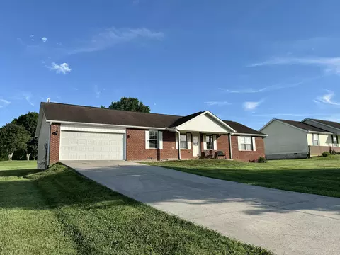 37 Sharon Acres Dr, Nancy, KY 42544