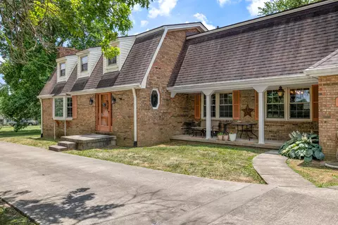 428 Silverbrook Dr, Danville, KY 40422