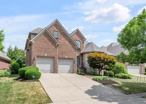 880 Golden Bell Pl, Lexington, KY 40515