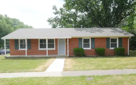 1880 Wickland Dr, Lexington, KY 40505