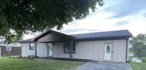 951 W Bourbon Rd, Somerset, KY 42503