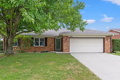 2924 Neal Dr, Lexington, KY 40503
