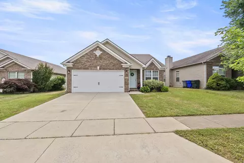 2532 Milsom Ln, Lexington, KY 40511