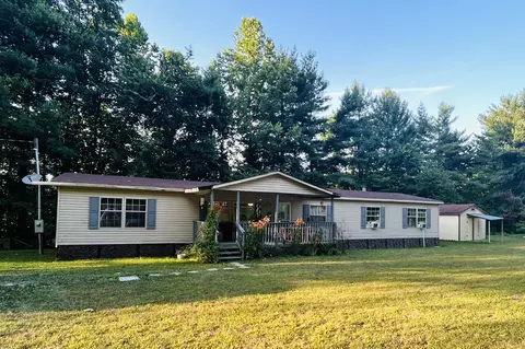 66 Paul Rd, Manchester, KY 40962