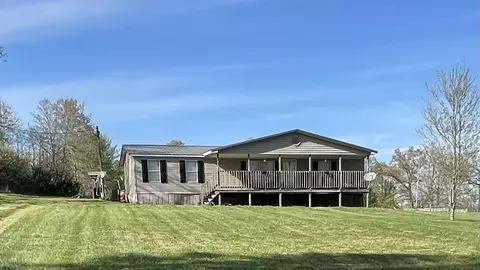 176 Paradise Ln, Owingsville, KY 40360