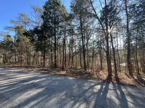 9-10 Simcoe Dr, Somerset, KY 42501