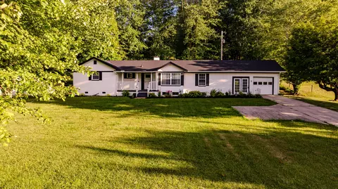 7913 E Laurel Rd, London, KY 40741
