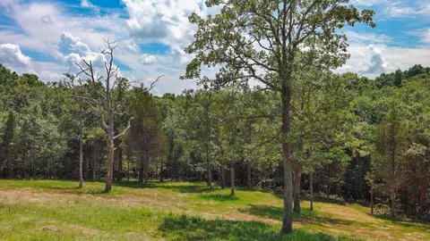 1209 Horn Rd, Cecillia, KY 42724