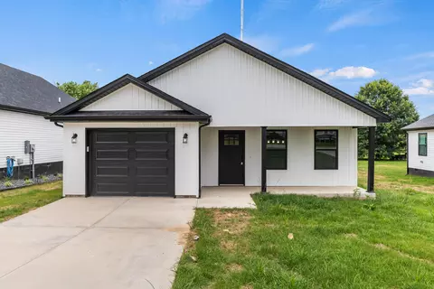 120 Oak Leaf Ln, Somerset, KY 42503
