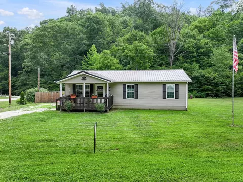 1591 Centerville Rd, West Liberty, KY 41472