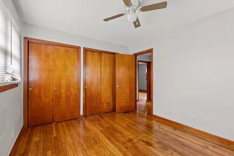 Bedroom - 1237 E College Ave, Stanton, KY 40380 photo 3 of 5