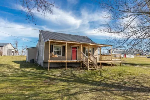 1035 Richmond, Lancaster, KY 40444