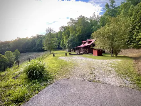 379 Whitelick Br, Salyersville, KY 41465