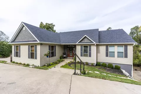 966 Hunter Dr, Lancaster, KY 40444 photo 5