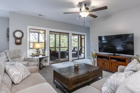 966 Hunter Dr, Lancaster, KY 40444 photo 43