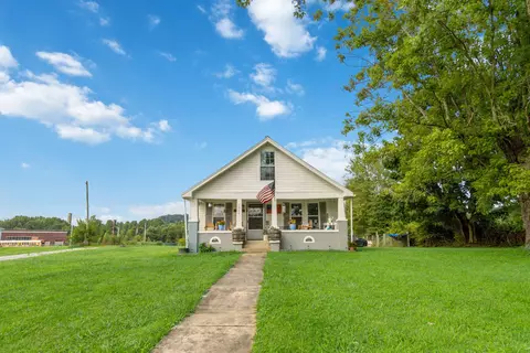 1040 E 4th St, London, KY 40741