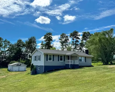 307 High Bridge Rd, Lancaster, KY 40444