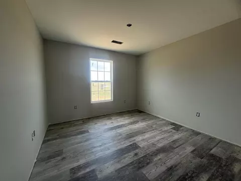 216 Brook Cv, Berea, KY 40403 photo 6