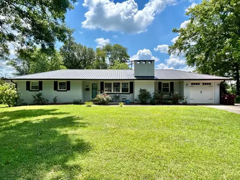 123 Woodland Dr, Somerset, KY 42503