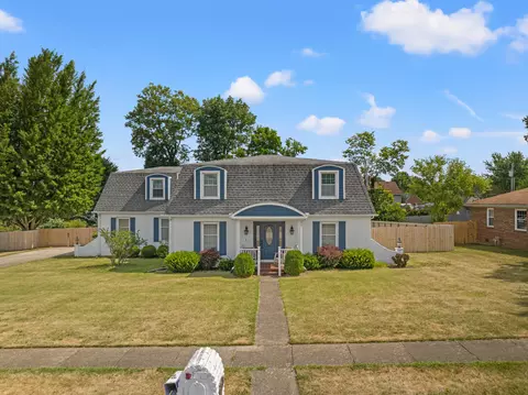 211 W Fairway Dr, Nicholasville, KY 40356