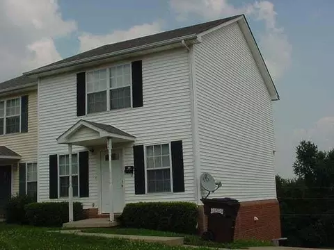 344 E Oak St, Nicholasville, KY 40356
