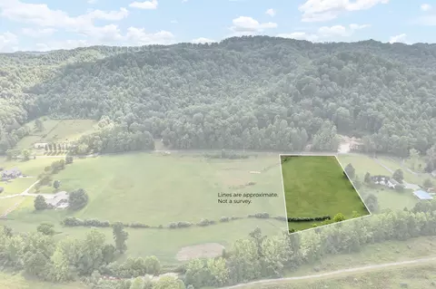 10 Clearfork Rd, Morehead, KY 40351