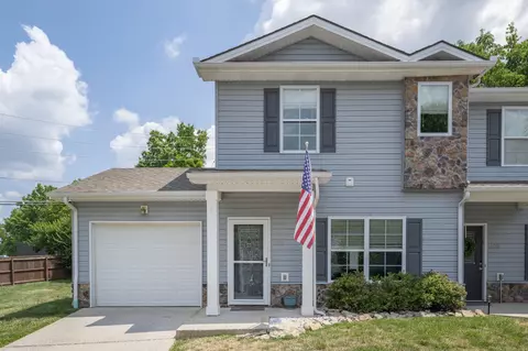 2412 Lake Park Rd, Lexington, KY 40502