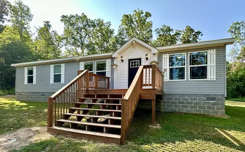 1422 Old Shiner School Rd, Williamsburg, KY 40769