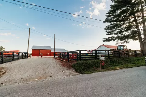 4005 Old Sand Rd, Owingsville, KY 40360