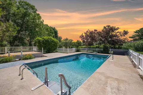 4320 Athens Boonesboro Rd, Lexington, KY 40509