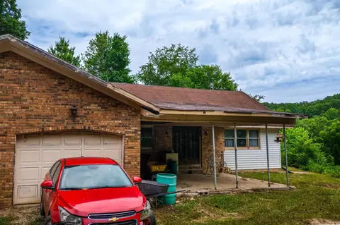 570 Fife Lick Rd, Clay City, KY 40312